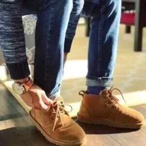 Men’s Ugg Neumel Lace Chestnut Size 9  EU 42 = Women's 11 Unisex